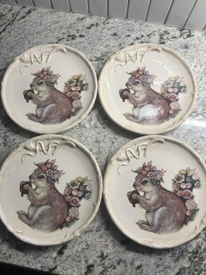 4 Pc Natures Home Squirrel Floral Microwave / Dishwasher Safe Dinner Plates Set