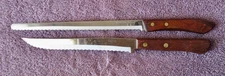Vtg 2 Robinson Ekco Bread Kitchen Knives Serrated Wood Handles; Stainless Blades