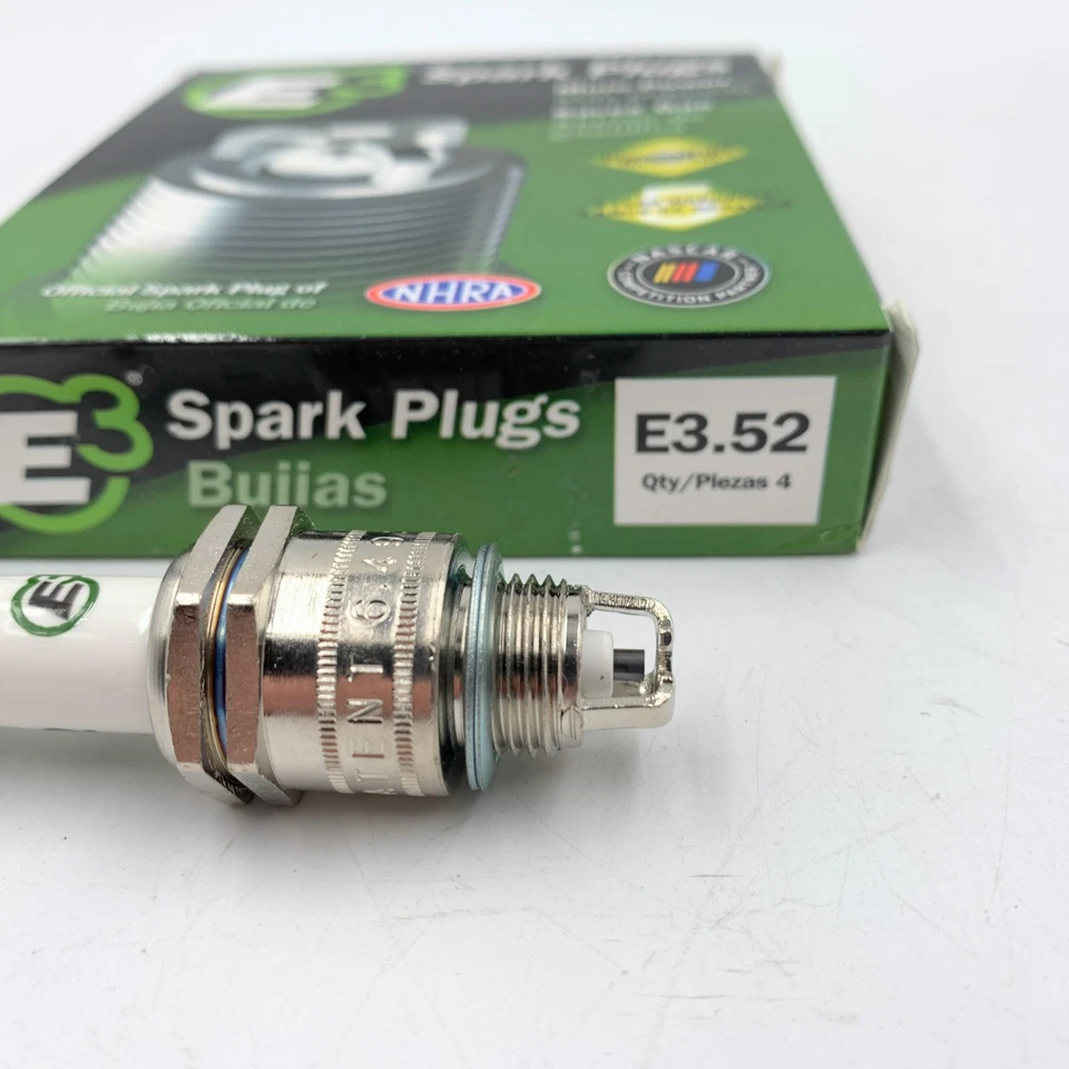 Juego de 4 bujías E3.52 Foto 2 de 3