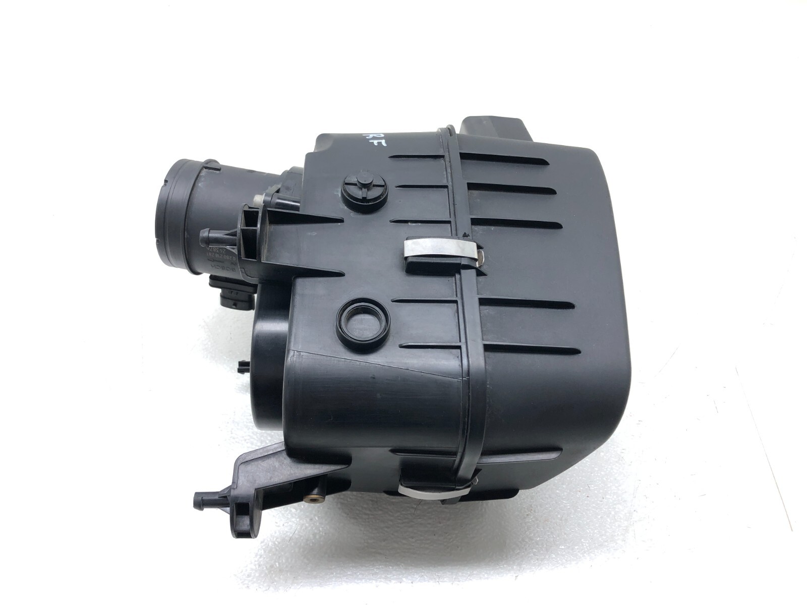 2014-2019 MASERATI GHIBLI SQ4 3.0L RIGHT PASS FRONT AIR CLEANER FILTER BOX OEM.
