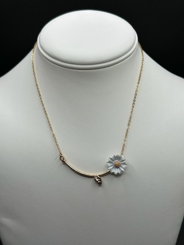 GOLD DAISY STEM CHARM NECKLACE 17.5 INCHES - Picture 2 of 3