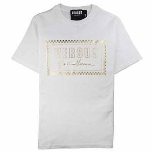 versus t shirt