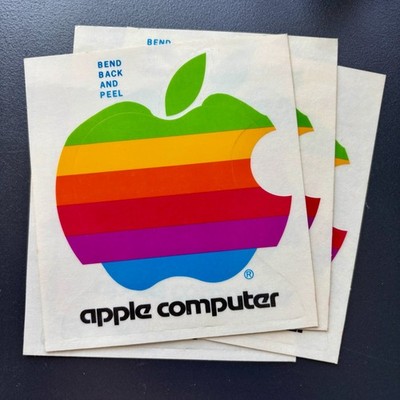 APPLE INC - 4'' Vintage Apple Computer Sticker (1)