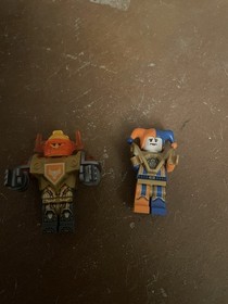 LEGO NEXO KNIGHTS Axl's Rolling Arsenal with few different colored pieces 