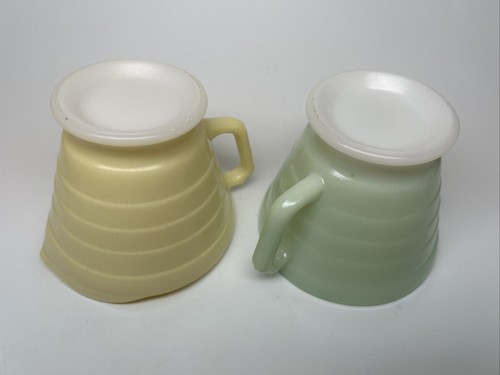 CREMA Y AZÚCAR PASTEL PLATONITA TONO MODERNO AVELLANO DE COLECCIÓN - VERDE Y AMARILLO EE. UU. - Imagen 4 de 7