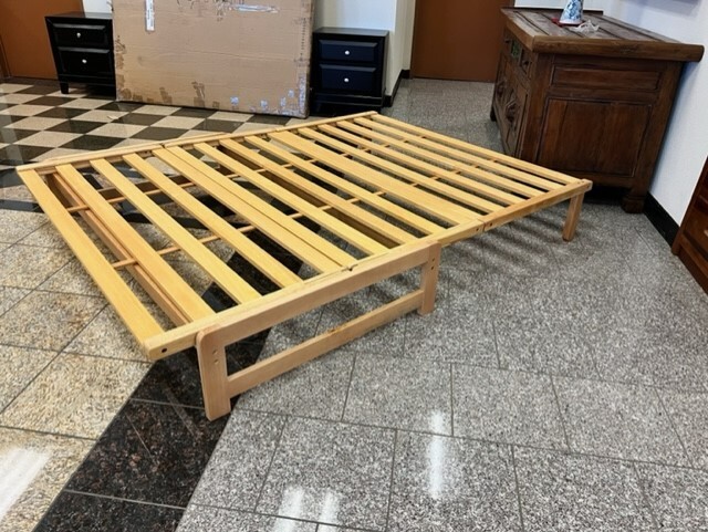 Picture 3 of 6