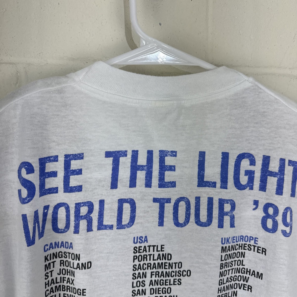 VINTAGE JEFF HEALEY BAND SEE THE LIGHT World TOUR 89 T SHIRT VINTAGE JEFF HEALEY BAND SEE THE LIGHT World TOUR 89 T SHIRT