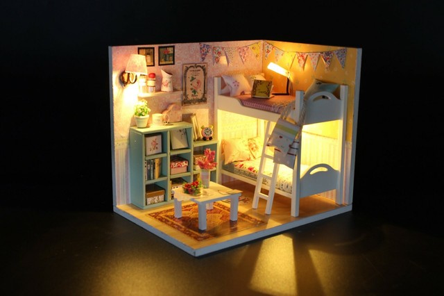 online dollhouse stores