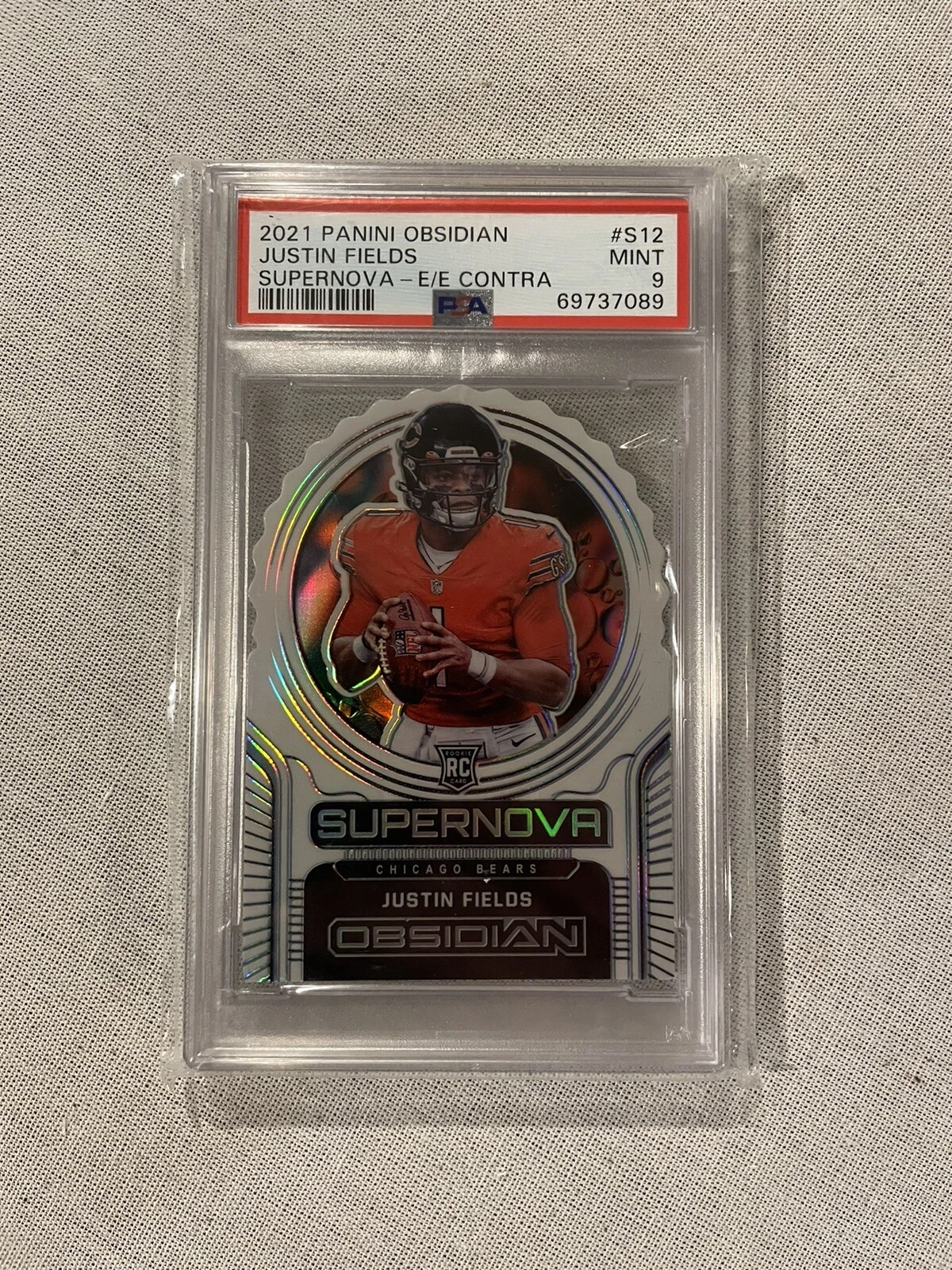 Justin Fields Panini Obsidian Supernova #S12 Electric Etch Contra