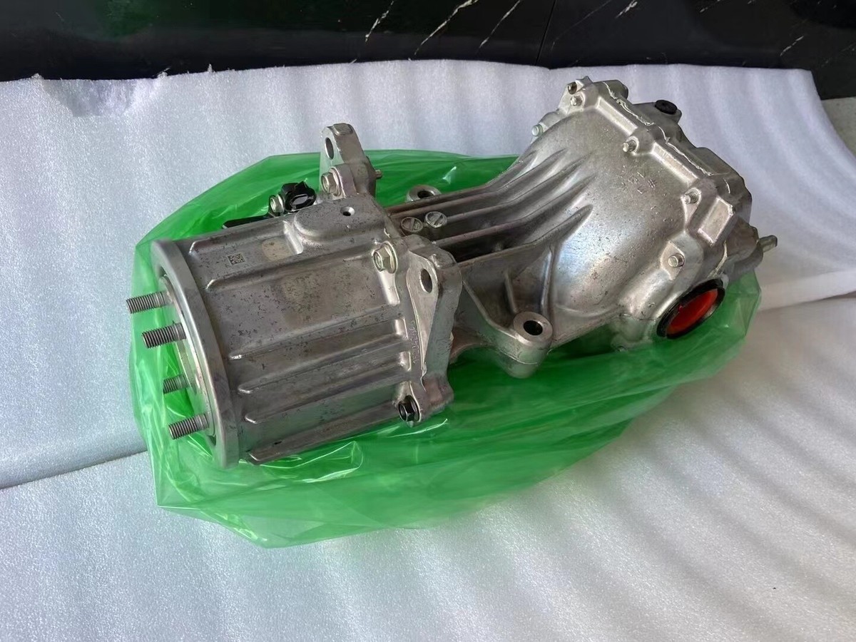 4面カット　超硬合金　バレル ファイナルアンサー　改　ＵＳＥＤ 2014-2020 Nissan Rogue 5.173 Ratio AWD Rear Differential Carrier