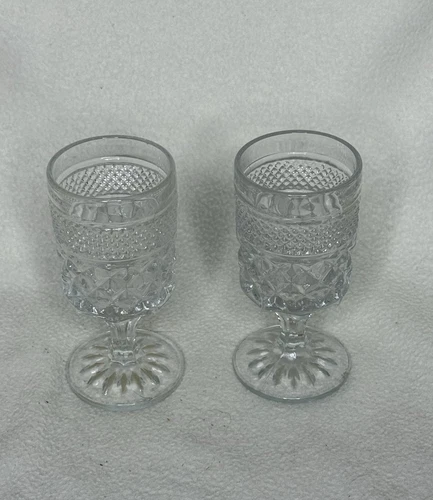 Set of 2 Vtg Anchor Hocking Diamond Cut Clear Glass Wexford 5 3/8 Wine Glasses