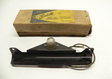 Vintage 1953-54 Chevrolet Pontiac License Palte Light Lamp Assembly Gm 928796 Vintage 1953-54 Chevrolet Pontiac License Palte Light Lamp Assembly Gm 928796
