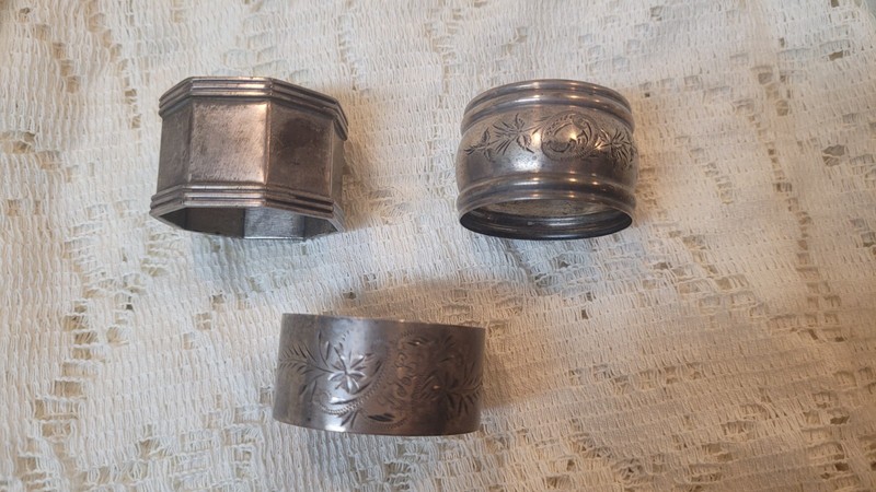 3 different Antique sterling silver napkin rings 67 grams