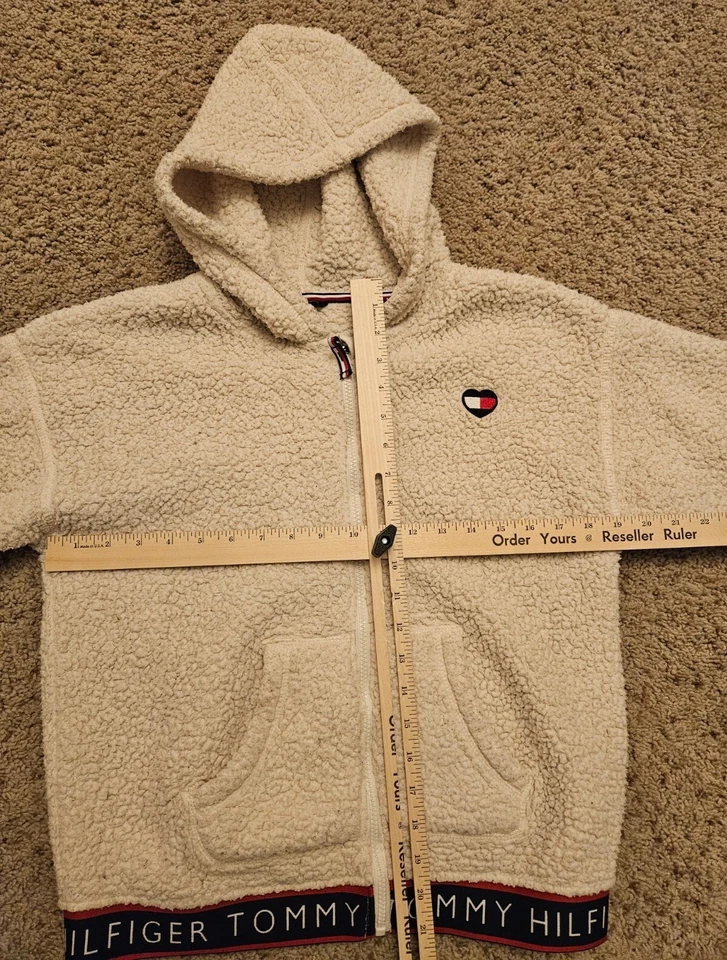 Jaqueta de pelúcia Tommy Hilfiger pele sintética Sherpa com capuz zíper XL (16) bege - Imagem 2 de 4