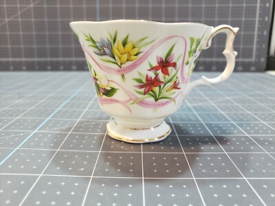 Royal Albert Canada Our Emblems Dear Teacup Vintage Bone China UK Tea