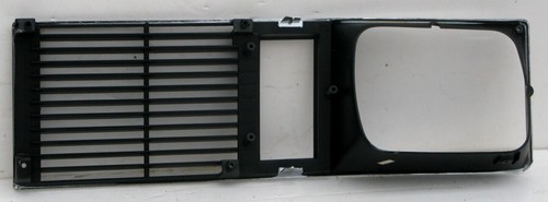 1984 Oldsmobile Omega ES NOS RH grille 22519962 - Picture 4 of 5