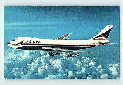 Fly Delta's 747 Boeing Superjet Private Penthouse on Upper Deck Postcard E7