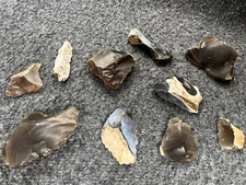 Worked Flint Selection - Neolithic Flint Scrapers  (f77)