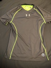 Lot Of 5: Boys Under Armour Shirt Boys M/XL