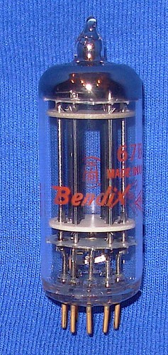 Strong Bendix 6754 / 412A Gold Pin Rectifier Vacuum Tube - Picture 2 of 4