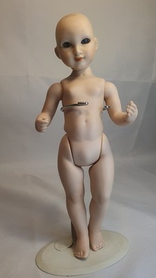Porzellanpuppe (966) 7,5 Zoll (19 cm) von Paul Collection, Vintage und selten