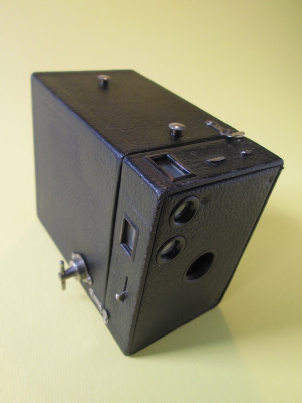 Antique Kodak Brownie 2A Box Camera Working 1907-1911 Rochester, NY