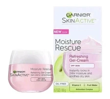Garnier Moisture Rescue Face Moisturizer 1.7oz Lightweight Gel with Vitamin C A2