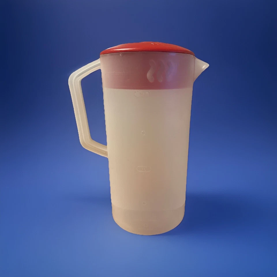 Rubbermaid Clear Pitcher 2 Quart 1.89 Liter Red Lid Easy Pouring Dishwasher Safe - Image 3 of 4