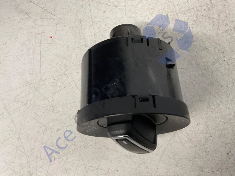 Interruptor de faros pre-lifting Seat Ibiza 6F Mk5 17-24 5G0941431F Foto 2 de 4