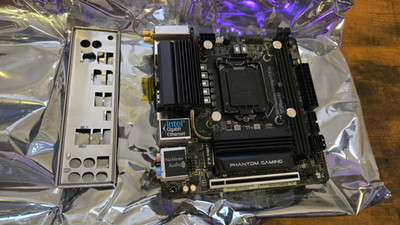 ASRock Z390 Phantom Gaming-ITX/ac Mini-ITX Intel LGA1151 DDR4 Gaming