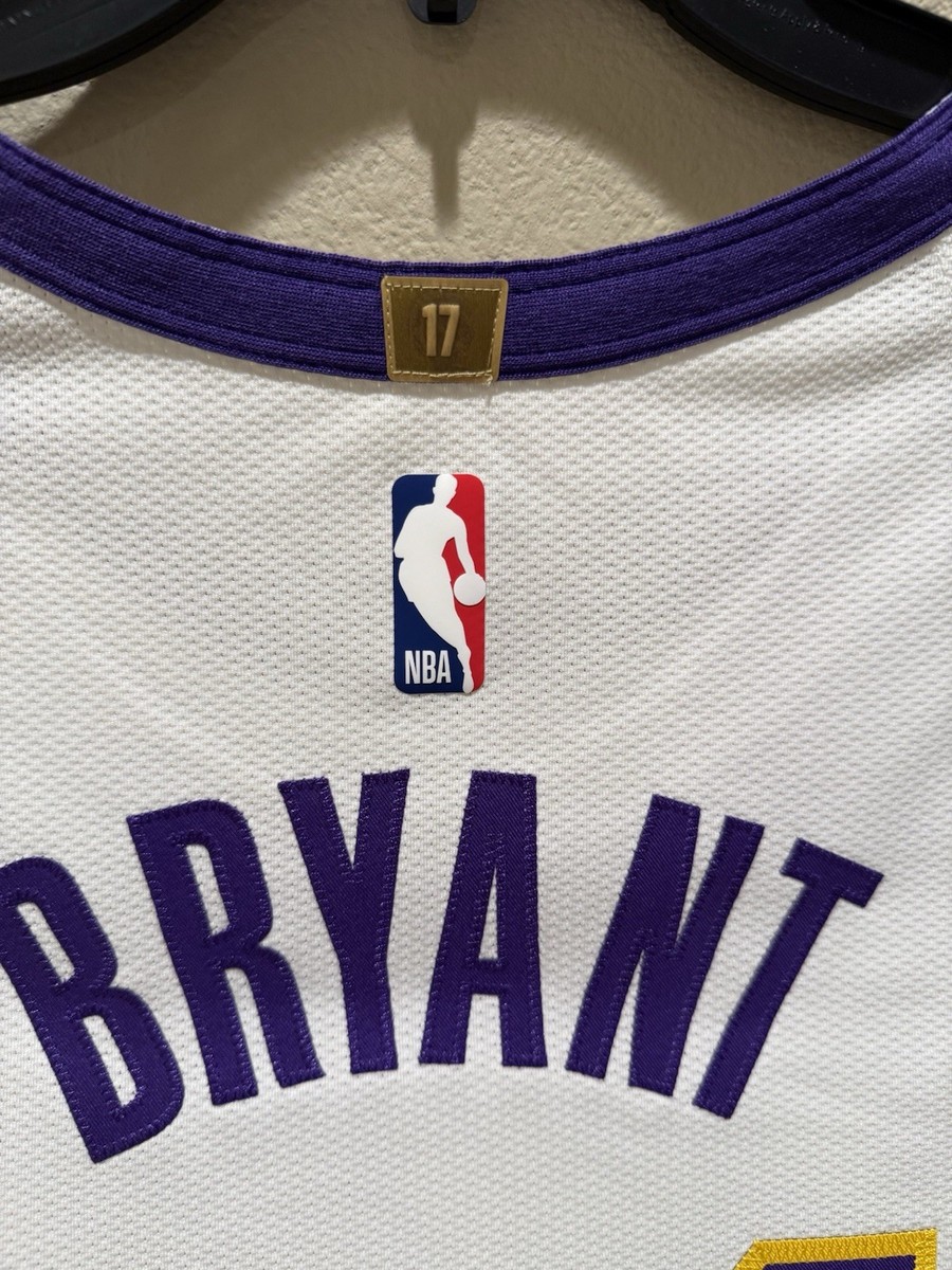 Nike NBA Limited Lakers Kobe Bryant Authentic Association Jersey