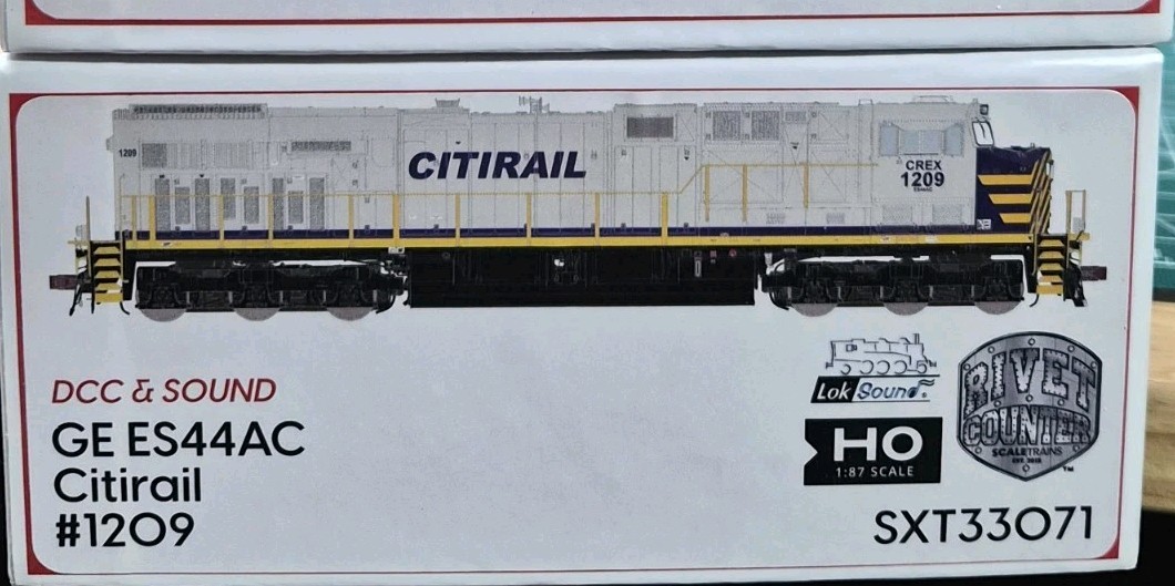 HO ScaleTrains Rivet Counter SXT33071Citirail CREX GE ES44AC #1209 | eBay
