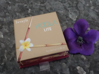 benefit hoola lite bronzer new in box 0.28oz