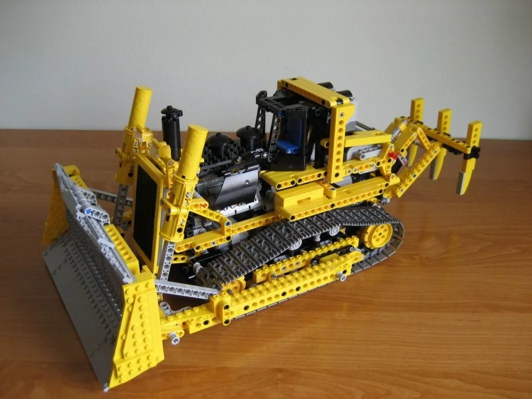 LEGO Technic Buldozer with Remote Control and instructions, 673419091688 | eBay