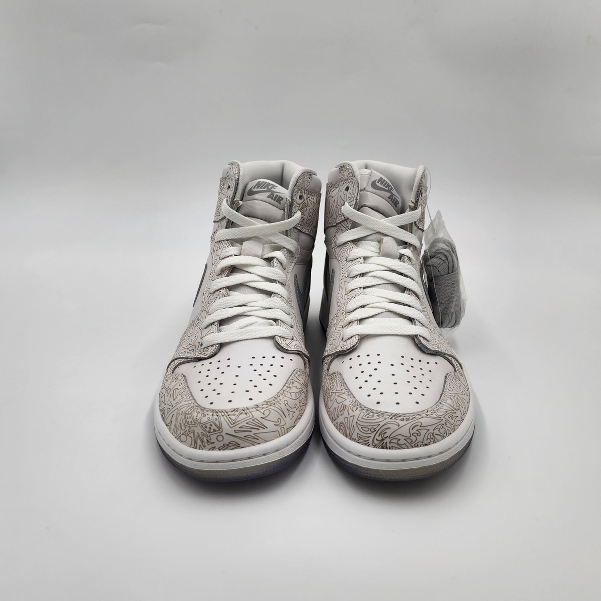 Air Jordan 1 HI OG Laser White Met Silver 705289-100 Retro High top US Size 10 Jordan Air Jordan 1 Retro High OG Laser 2015 White/Metallic  main image 2
