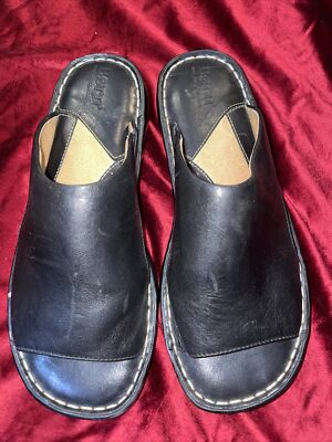 BORN Black- LEATHER - Slides Slip On Shoes Women's Size  7/38  B-3201  Black
