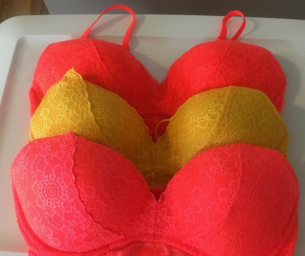 Sexy Sujetador Bralette de Encaje Naranja Victorias Secret Talla L Acolchado Tirar de Correas Ajustables