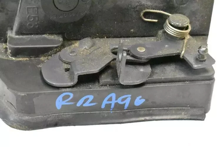 00-06 Actuador de cierre de puerta lateral pasajero trasero derecho BMW X5 E53 OEM Foto 3 de 4