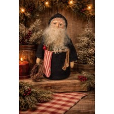 Vintage Folk Art Santa w/ Wreath and Stocking Primitive Look 11.5" High