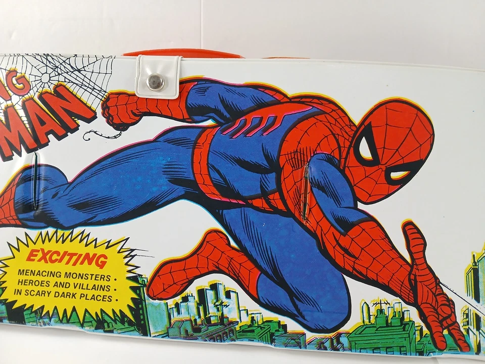De colección 1973 Ideal Spider Man Juego de Vinilo Plegable Juguete RARO ERROR DE FÁBRICA ¡Leer! Foto 3 de 4