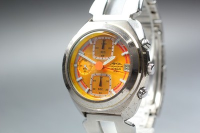 Vintage 1996 Seiko Alba AKA V657-6030 Orange Dial Quartz Mens Watch From JAPAN