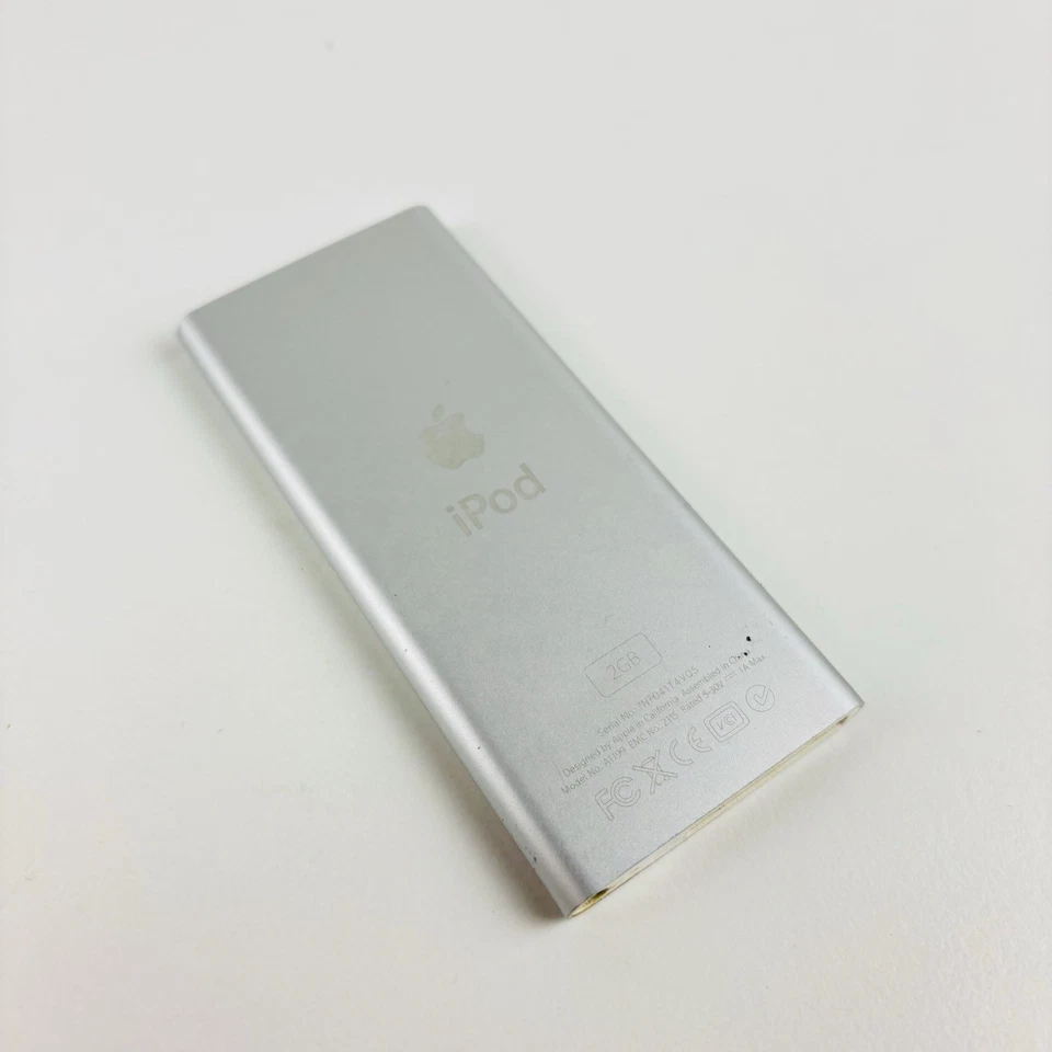 Apple iPod Nano 2.Generation 2GB A1199  Silber MA477ZD/A in OVP Ungetestet - Bild 4 von 4