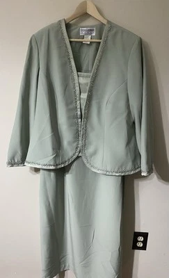 Jessica Howard Sage Green Satin Formal Midi Dress Beaded Jacket 18 W NEW Wedding - Image 1 of 4