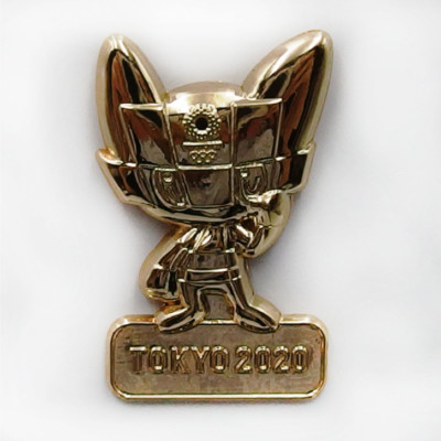 Official Tokyo 2020 Olympics Semi solid 2D pin badge gold