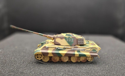 Altaya IXO - I/72 WWII German Panzer IV Tiger II Ausf B Sd Kfz 182  Pz 501 Tank