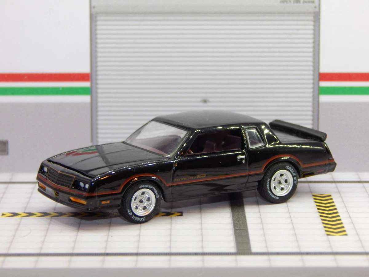 CHEVROLET 2000 MONTE CARLO SS Sun Star 1/18 COLLECTOR95 - Collection