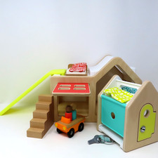 Lovevery Wooden Modular House Toddler Toy Mon...