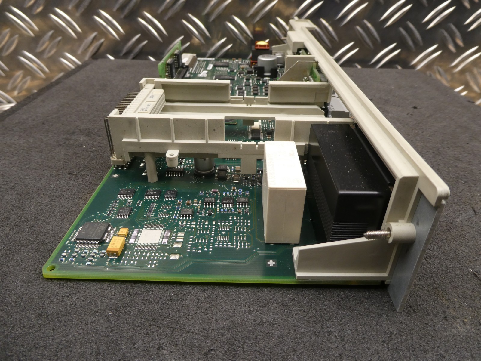 Picture 4 of 6