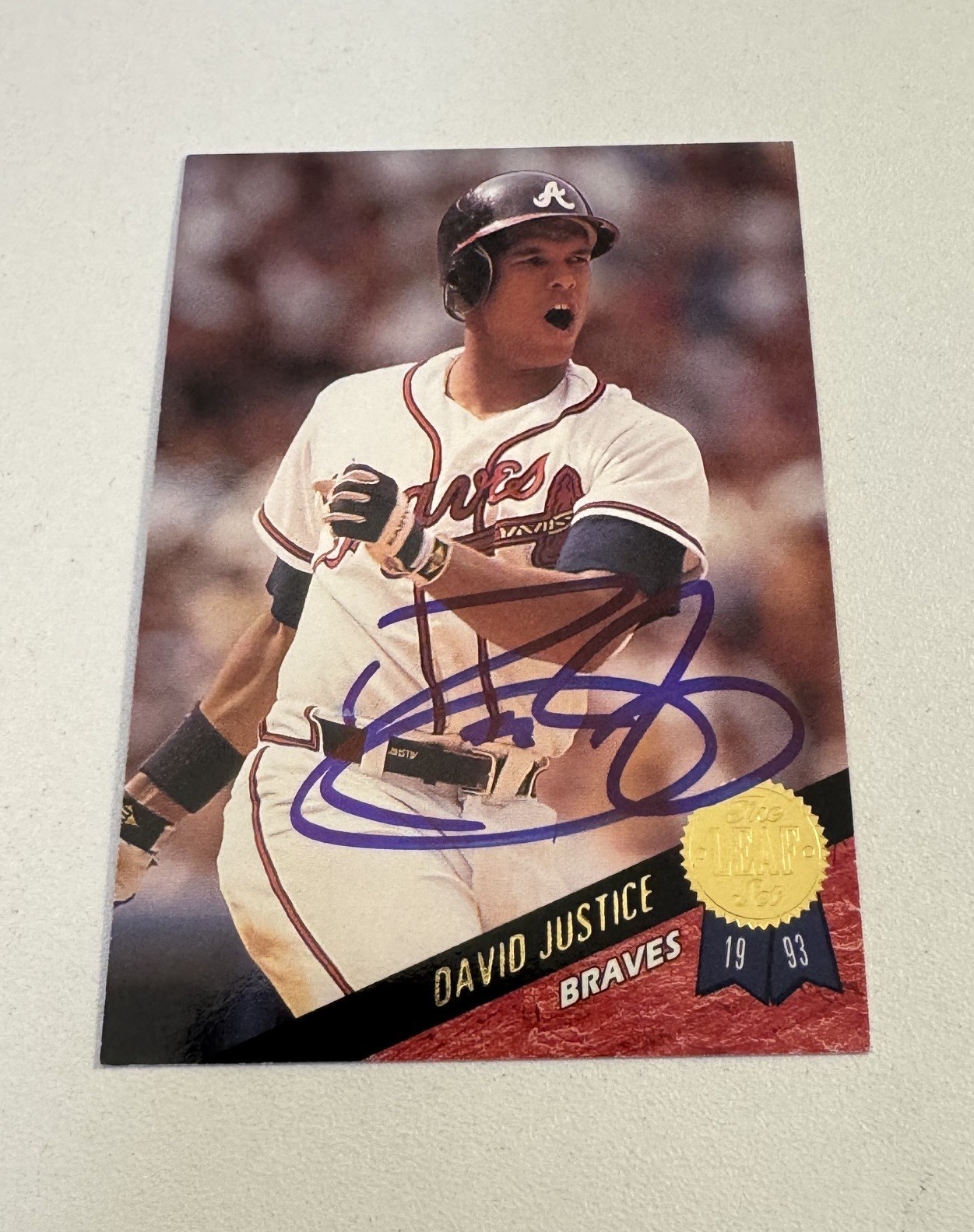 DAVID JUSTICE Autographed 1993 Leaf IP AUTO SIGNED