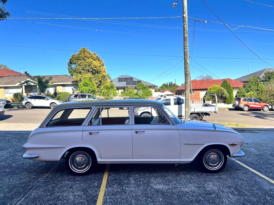 61 Vauxhall Victor Estate Wagon# holden ford valiant hillman morris austin vw mg - image 2 of 4